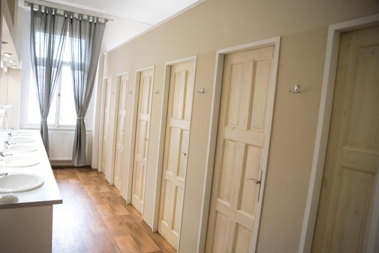Onefam Old Town Vandrehjem Prag Eksteriør billede
